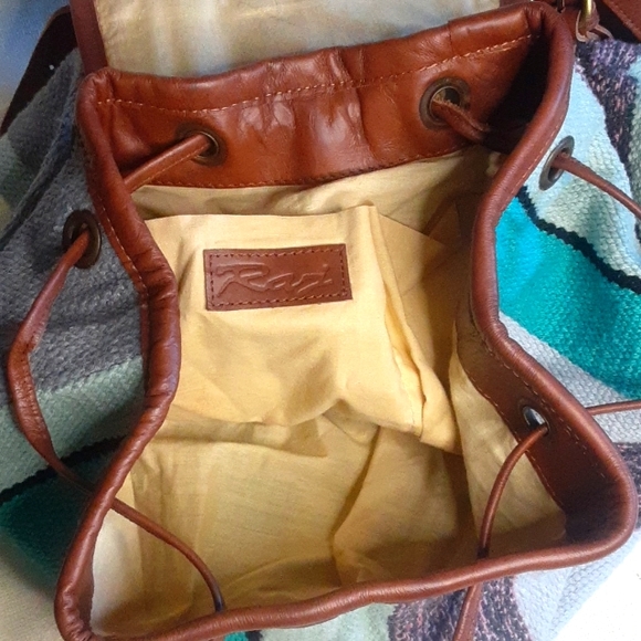 Raj Backpack - Picture 4 of 8